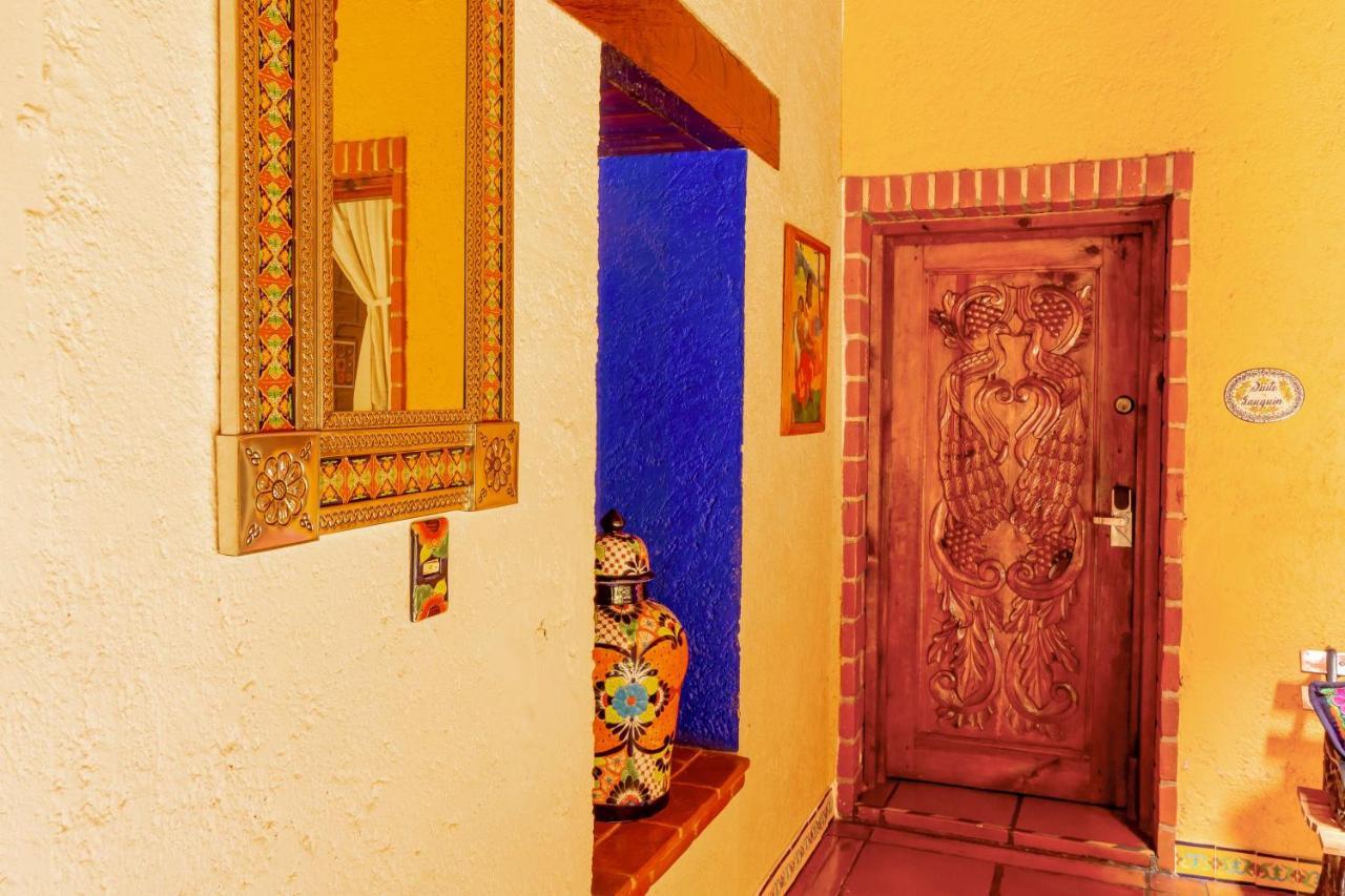 Mex Suites Casa Azul B&B Mexiko-Stadt Exterior foto